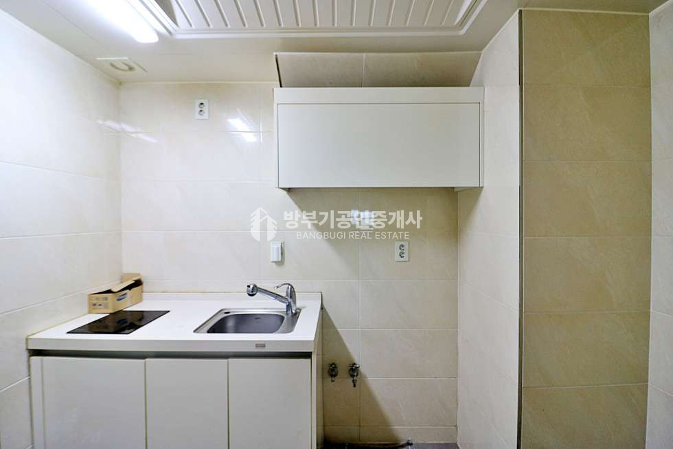경기 양평군 양평읍 회현리 남한강 조망~ 철근콘크리트 구조, 벙커 주차장, 상수도, 양평읍 시내 5분 거리! 남한강 산책로가 앞에 있는 전원주택 월세 매매 매물번호 14806 사진 30