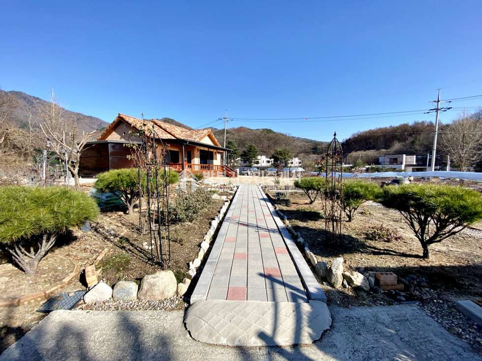 경기 양평군 용문면 신점리 용문사 인근에 위치한 터 넓은 단층전원주택매매 매매 매물번호 14807 사진 3