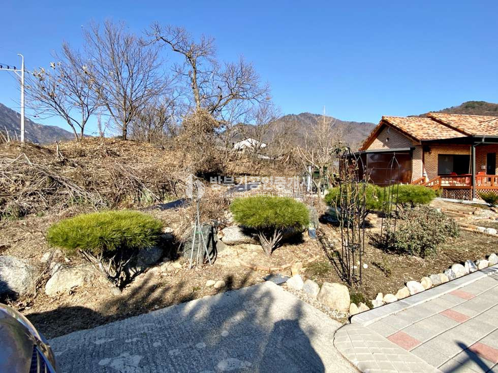 경기 양평군 용문면 신점리 용문사 인근에 위치한 터 넓은 단층전원주택매매 매매 매물번호 14807 사진 2