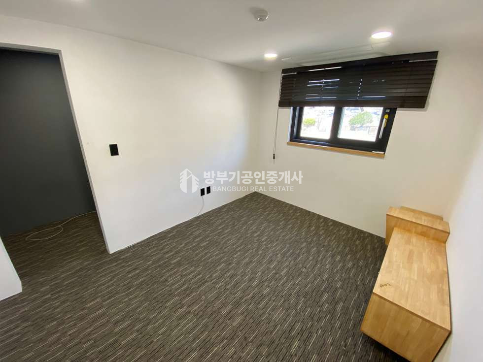 경기 양평군 개군면 하자포리 철근콘크리트로 지어진 2차선 지방도 진입편한 면소재지 3분컷~ 양평시내 10분이내의 전원주택 전세 3.2억/ 매매 4.5억 전세 매물번호 14826 사진 16